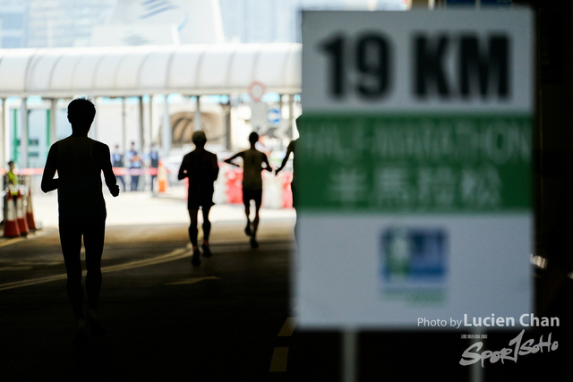 Lucien Chan_21-10-24_Standard Chartered Hong Kong Marathon_2012