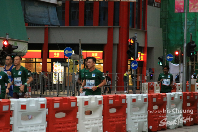 093A8435