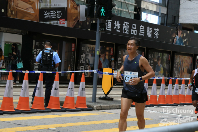 093A9833